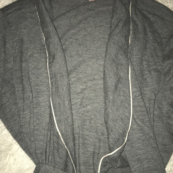 Victoria’s Secret Robe - Picture 2 of 3